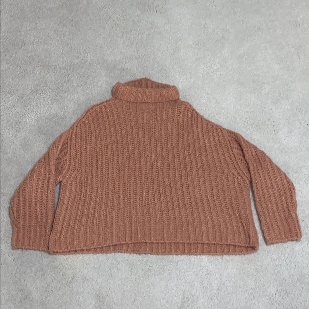 free people sweater!